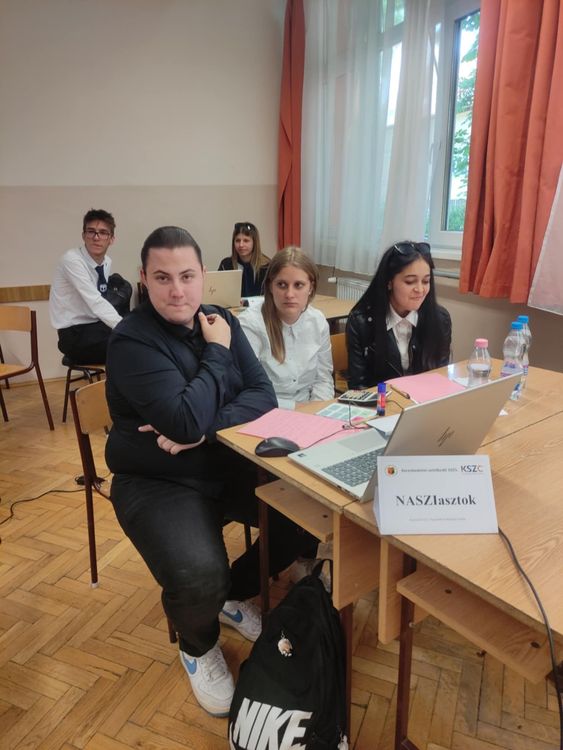 Jó helyezés a Kereskedelmi értékesítő versenyen