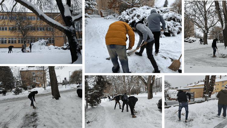 A NASZI-sok kedden fogtak először hólapátot