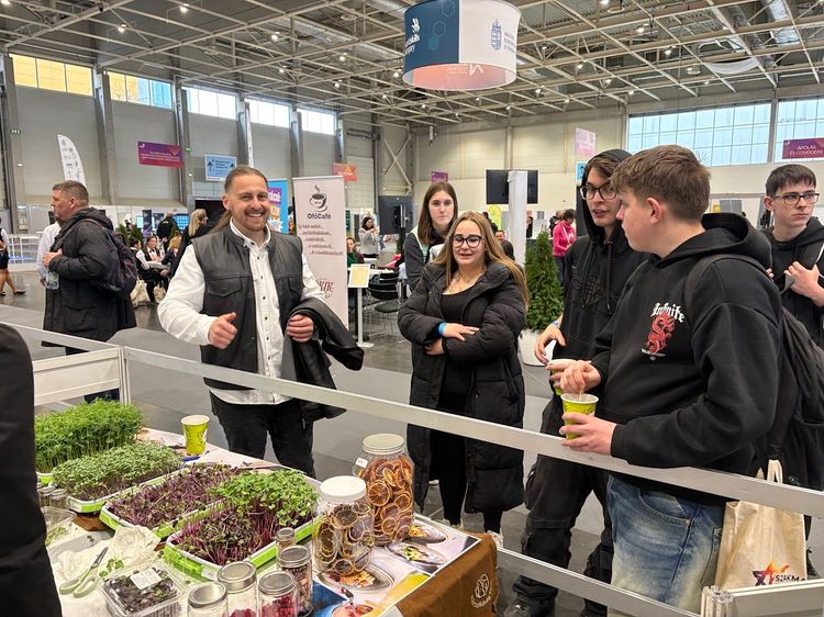 Szakma sztároltak a NASZI szakképzősei