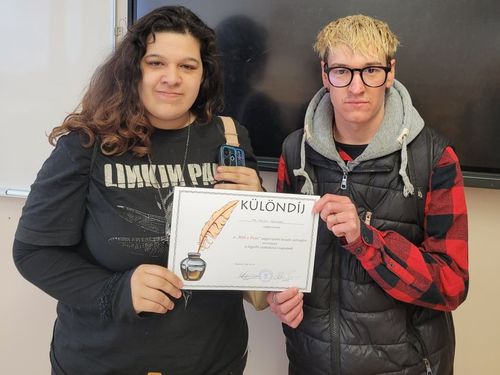 Csavaros különdíj