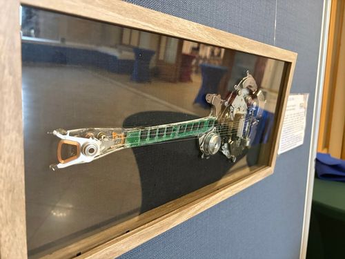 Farkas Zoltán - tech-art gitár